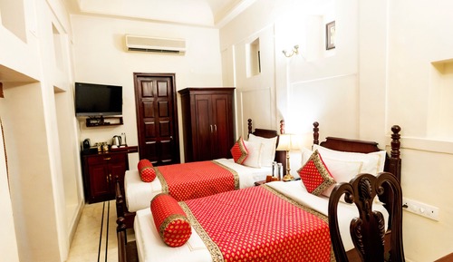 Jaladhara Room