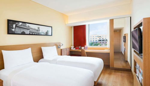 Superior Twin Room (2 Complimentary beers per Day)
