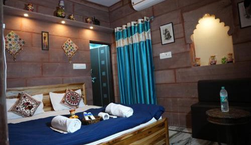 Deluxe Queen Room