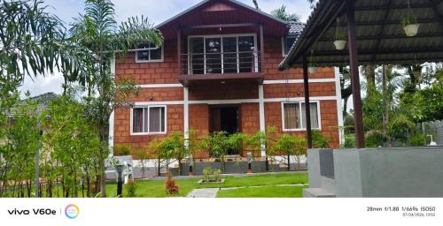 Cottage with Garden View