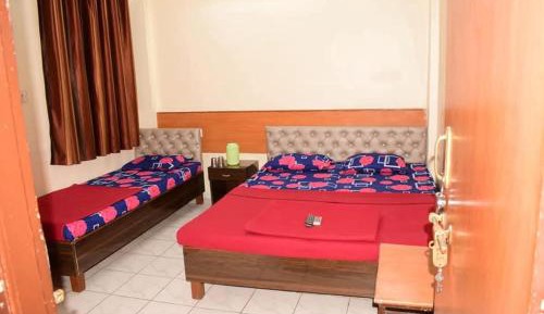 Deluxe King Suite