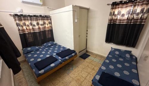 Triple Room with Private Bathroom