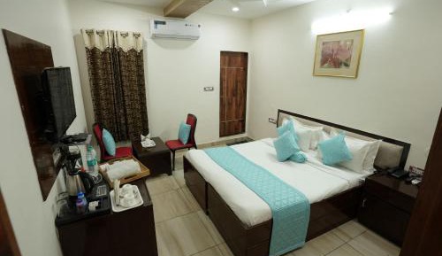 Superior King Room