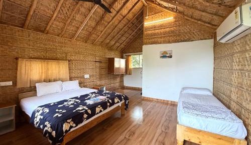 Double Room with Mountain View