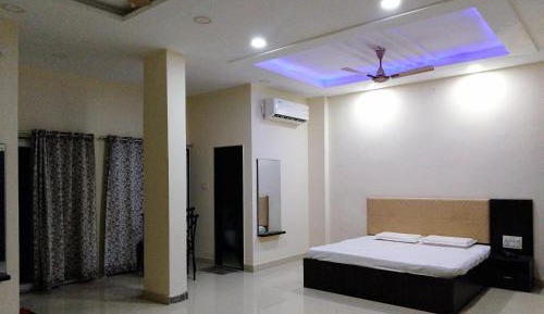 King Room with Balcony
