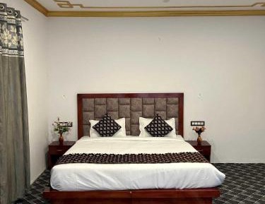 Deluxe Double Room with Castle View