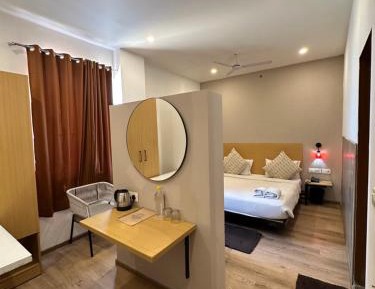 Large Double Room