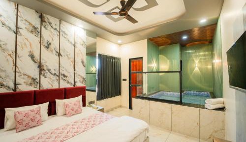 Junior Suite with Private Pool