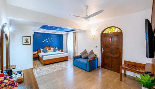 Super Deluxe Room with Pool View, Happy Hours (2+1) from 4 pm to 7 pm and Airport Pick up (Till Sep 2026)
