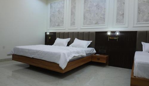 Deluxe Family Suite