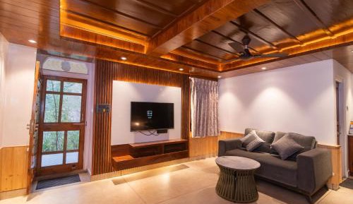 Double Room with Mountain View