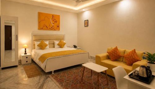 Deluxe King Room
