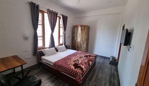 Deluxe Double Room with Balcony
