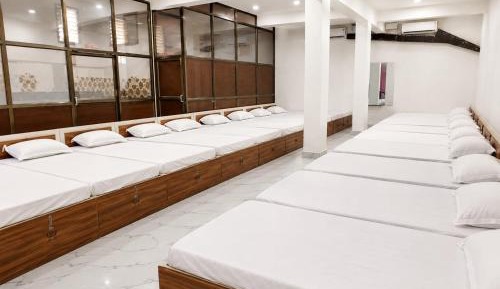 Mixed Dormitory Room