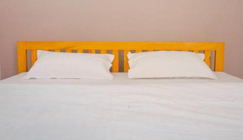 Deluxe Double Room (1 adult + 1 child)