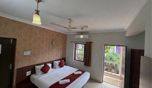 Triple Room with Balcony
