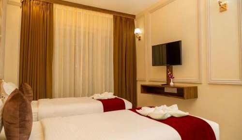 Standard Double Suite