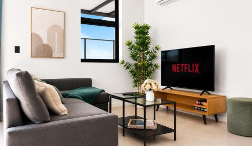 Three-Bedroom Apartment with Balcony