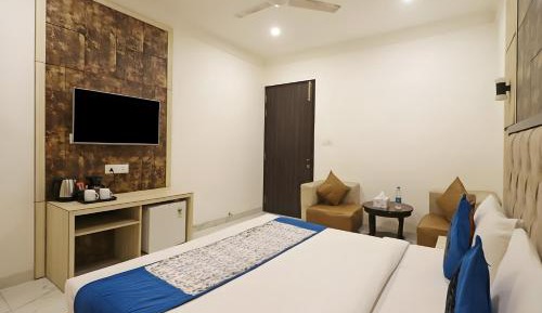 Large Double or Twin Room
