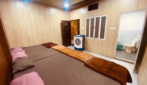 Mixed Dormitory Room