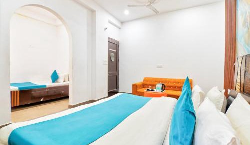 Triple Room with Balcony