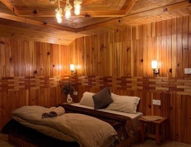 Double Room with Mountain View