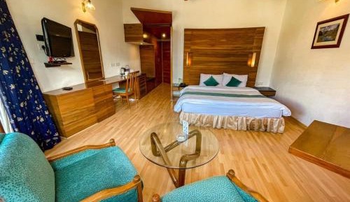  Balcony Room - Rs.500/person credit on SPA usage
