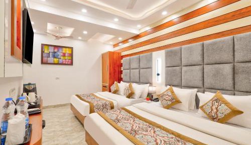 Superior Family Room