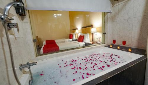 Deluxe Double Room with Bath