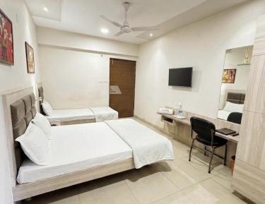 Superior Triple Room