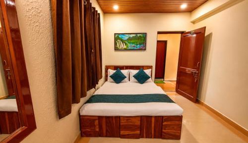Queen Room