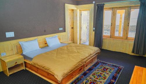 Triple Room with Balcony