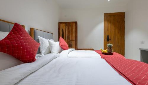Twin Room - Comp 2 way transfer includes to Ram Mandir in Tuk- Tuk (Timings- Morning 7 to 10 Evening 4 to 8), VIP Darshan Pass Assistance on request