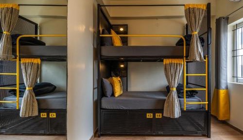 Bed in 8 Bed Mixed Dormitory with Balcony