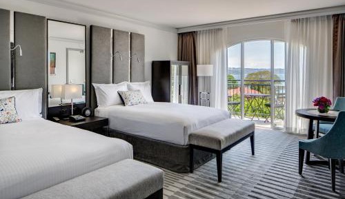 Twin Room with Bay View
