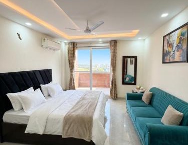 Five-Bedroom Apartment