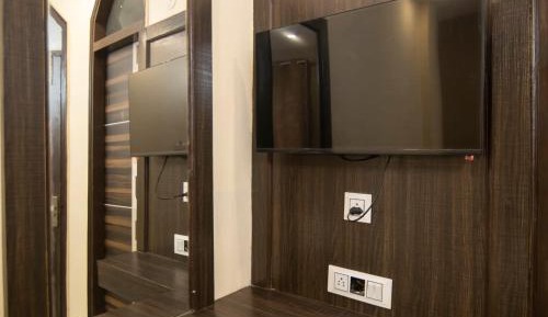 Deluxe Room - Non-View