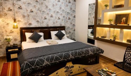 King Suite with Balcony