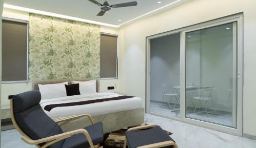 Deluxe Double Room with Balcony