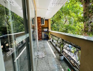 Studio with Balcony