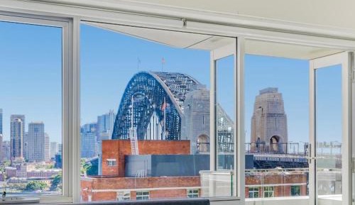 Two-Bedroom Deluxe Apartment with Harbor View