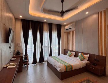 Double Room with Balcony
