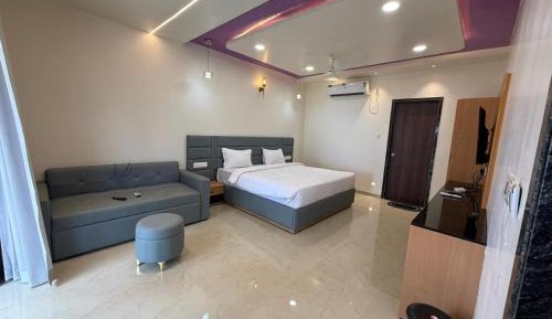 King Room