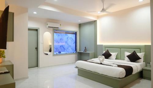 Suite with Balcony