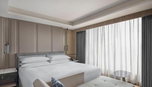 King Room with City View - 10% discount on Food and Soft Beverage, Spa and Airport Transfers