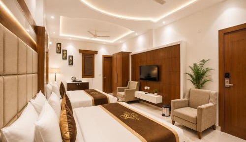 Deluxe Family Suite