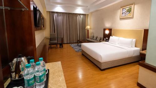 Deluxe Room - 1 Double Bed City View