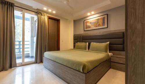 Suite with Balcony