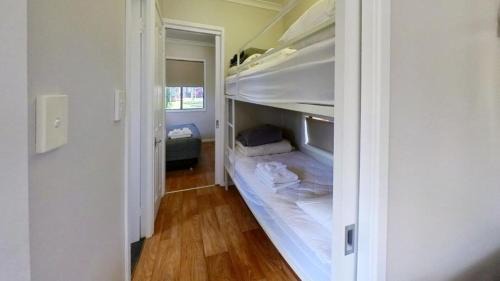 Standard One-Bedroom Cabin - Pet Friendly