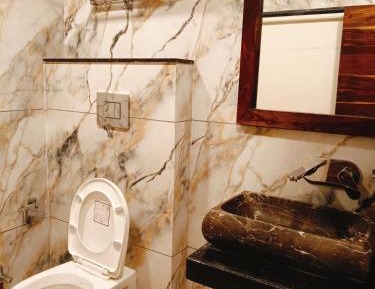 Deluxe Family Suite